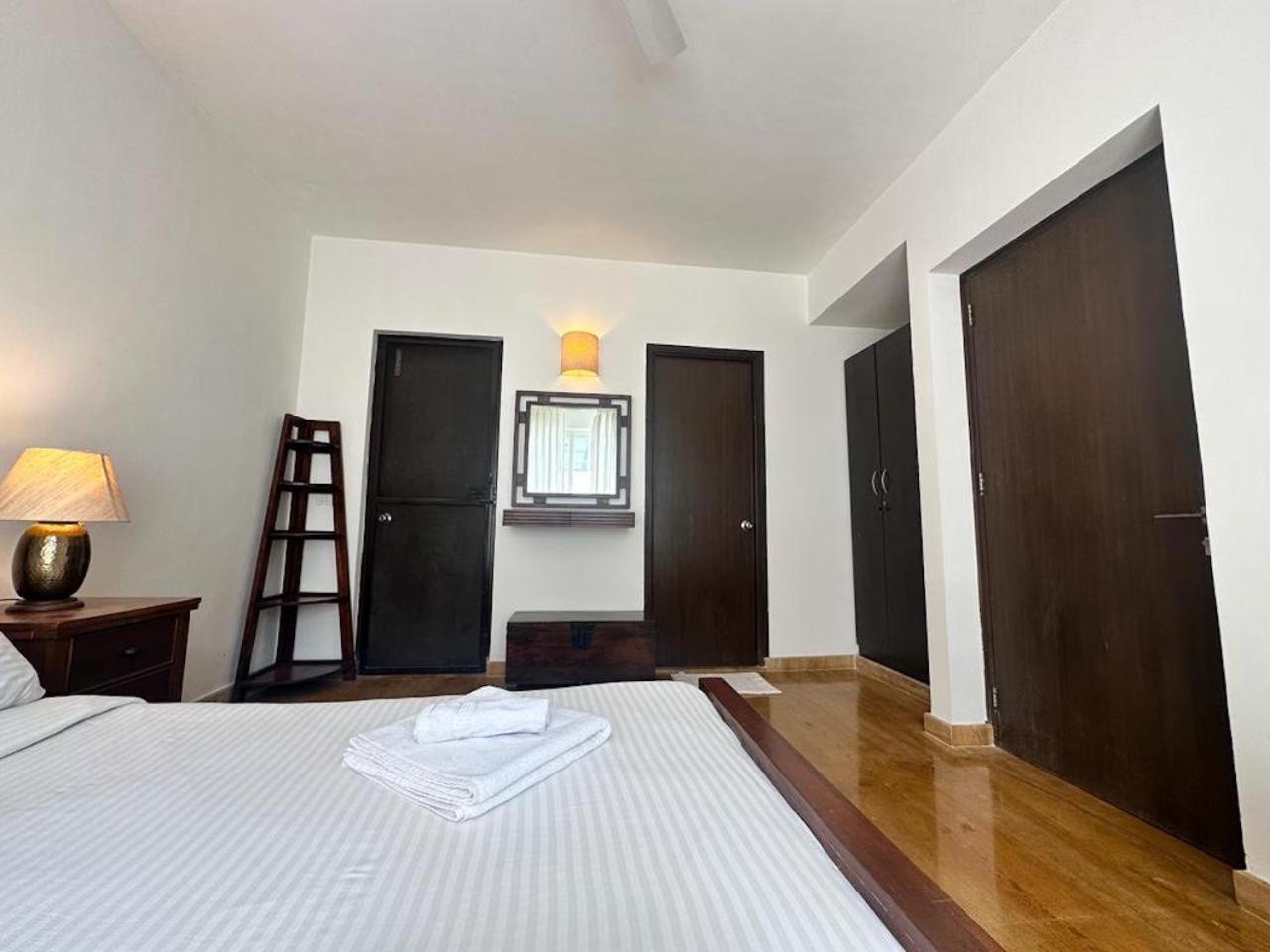 Villa M - Jia 4 Candolim Goa 3Bhk, Pool Facing, Near Beach, Free Breakfast, Free Wifi And Prime Location Aguada エクステリア 写真